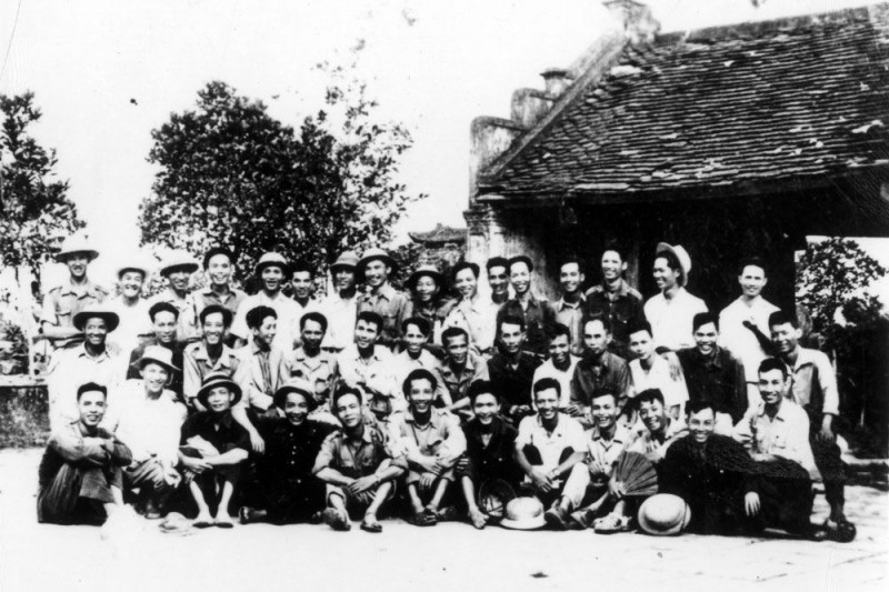 Một số hình ảnh về văn hóa, văn nghệ trong kháng chiến chống Pháp