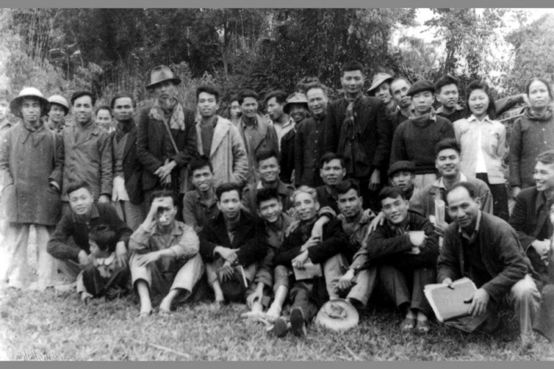 Một số hình ảnh về văn hóa, văn nghệ trong kháng chiến chống Pháp