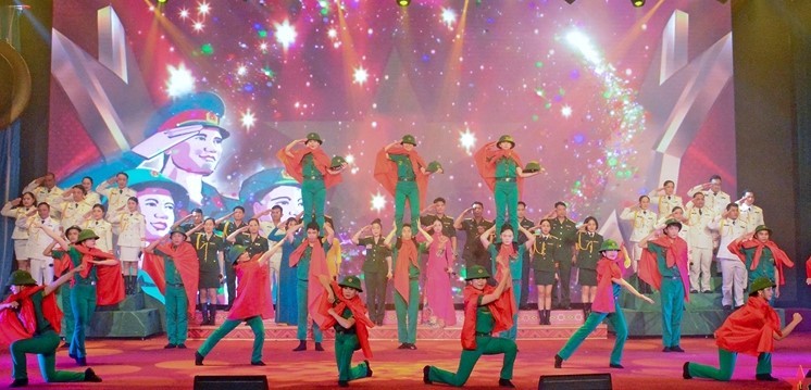 Bản tin Văn nghệ: Huyền thoại Michael Learns to Rock đến Việt Nam