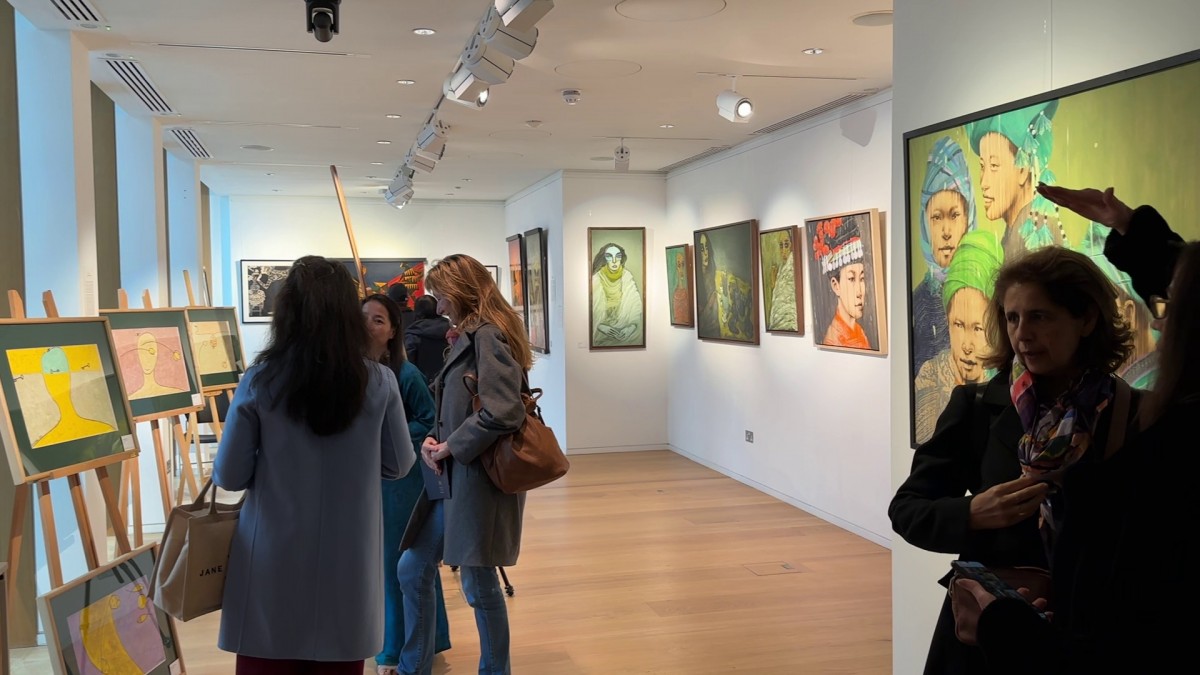 Triển lãm tranh "Một thoáng Việt Nam" tại London