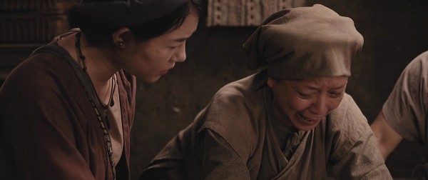 dao dien hoang nam an dinh ngay cong chieu den am hon