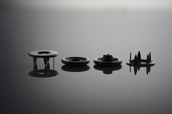 la hoa mot yeu to thanh cong trong tieu thuyet doan huu nam