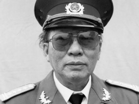 Huế - Lại những mùa mai đỏ nhớ ông...