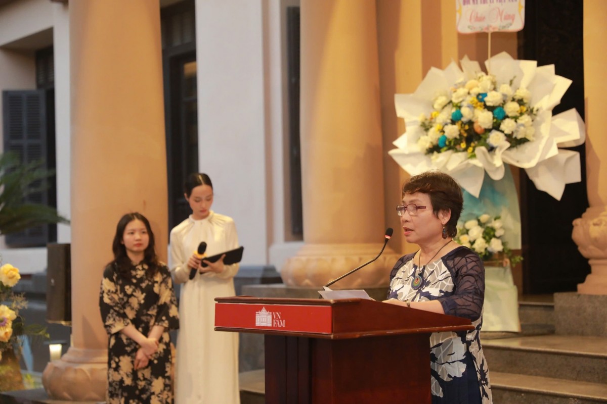 Khai mạc triển lãm mỹ thuật "Mùa xuân bất diệt"