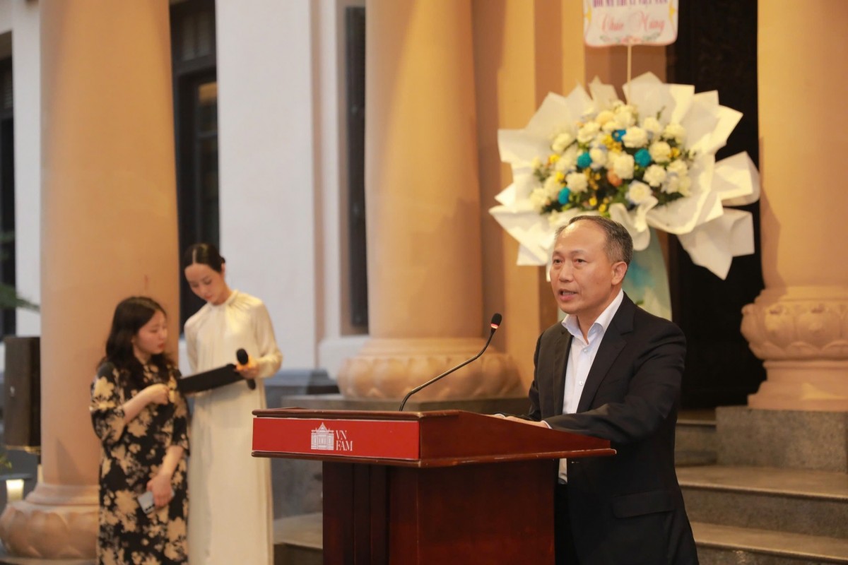 Khai mạc triển lãm mỹ thuật "Mùa xuân bất diệt"