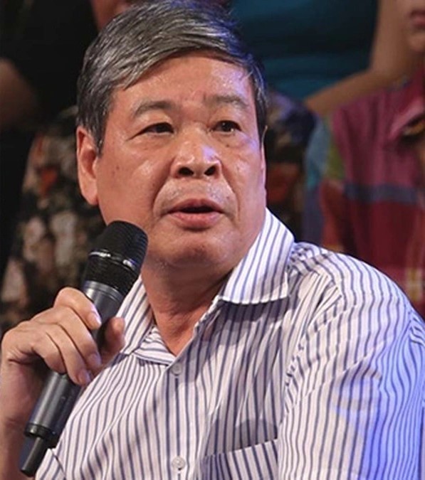 Nguyễn Thụy Kha nhắm rượu với tình