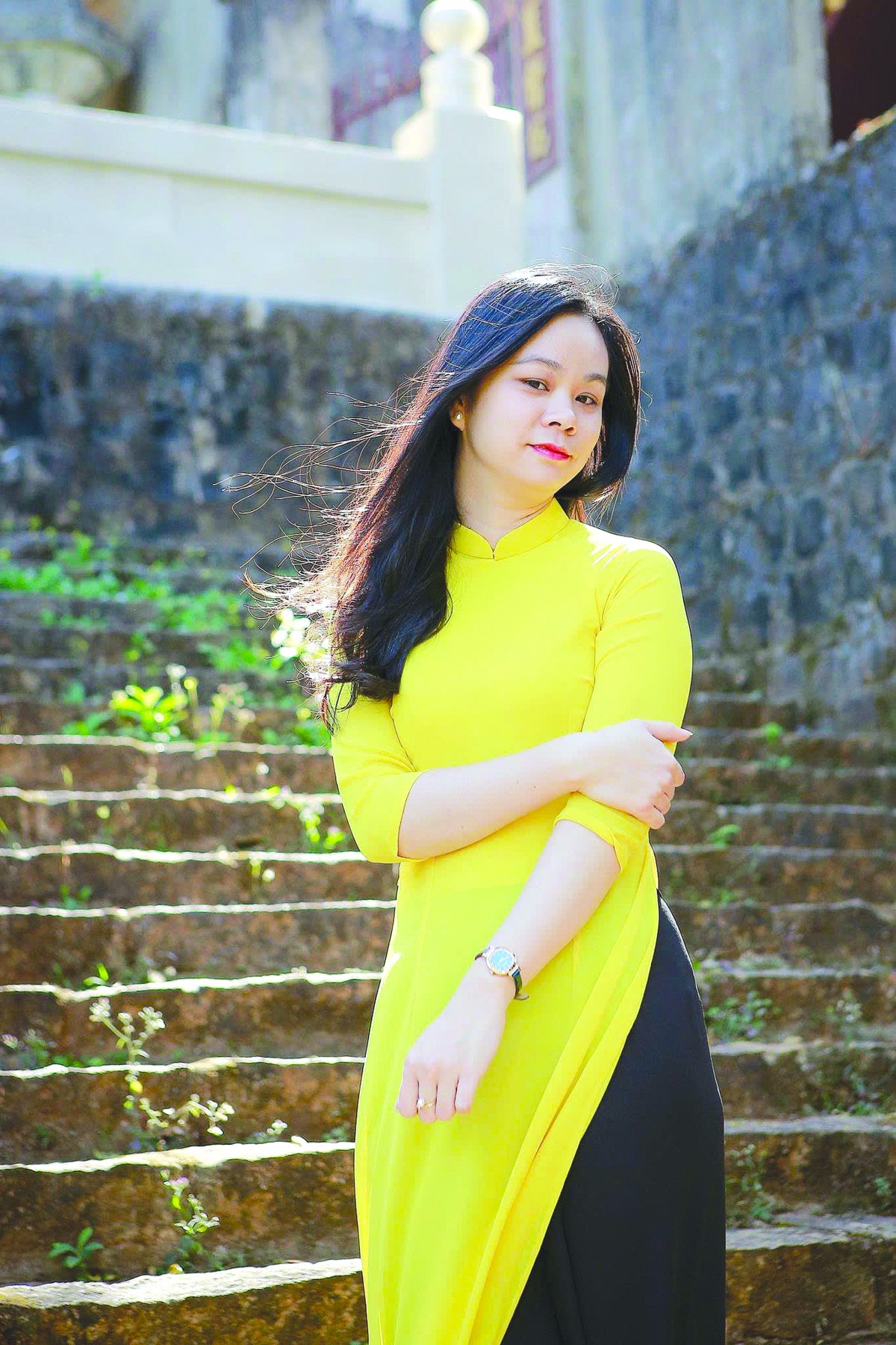 Lê Vi Thủy, “nấu cháo điện thoại”, và “tộc người Le Le”