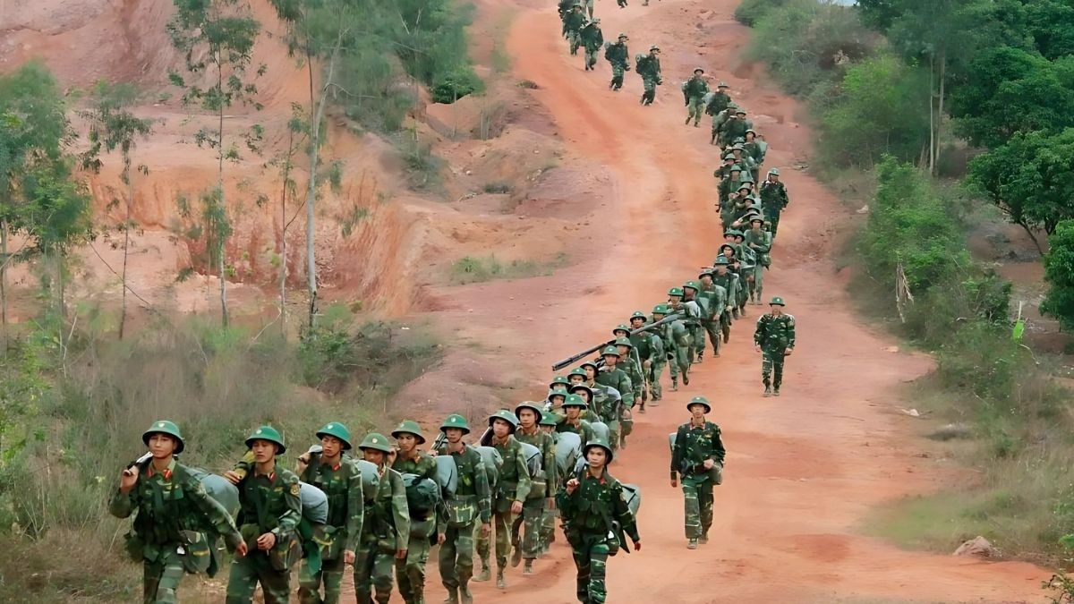 Tháng Tư thương nhớ. Tản văn của Nguyễn Minh Ngọc