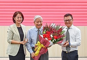 nha bao ha dang ra mat sach o tuoi 96