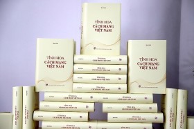 “Tinh hoa cách mạng Việt Nam”: Một cuốn sách mang tính lý luận sâu sắc