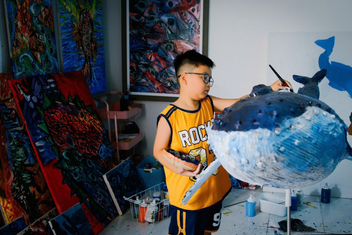 "Giải mã biển xanh" - Câu chuyện đại dương qua góc nhìn của họa sĩ 10 tuổi