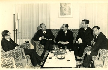 Tôn Thất hay Trương cũng một người…