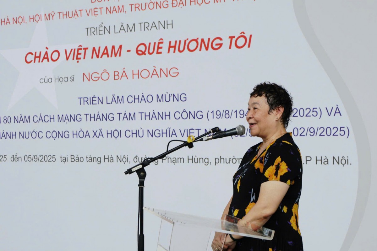 Họa sĩ Ngô Bá Hoàng và 