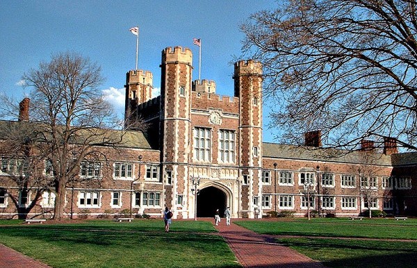 tuong dong va lu chim truyen ngan cua ho anh thai