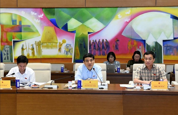 mo rong khong gian hoat dong cua bao chi