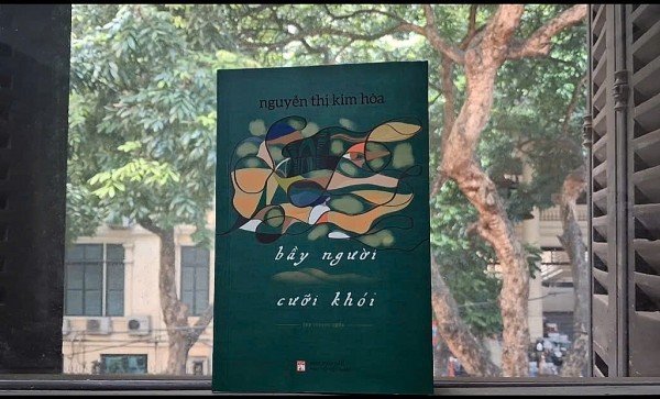 bay nguoi cuoi khoi uu tu noi vung dat nang