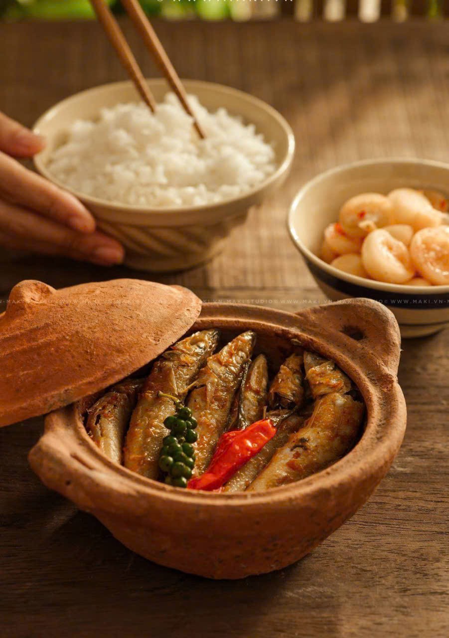 Heo may nhớ rô đồng mùa gặt. Tản văn Nguyễn Thu Hà SG