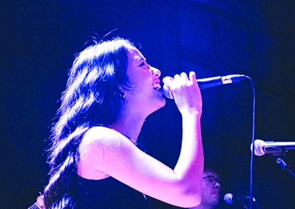 vu thanh van guong mat nu tai nang cua indie viet