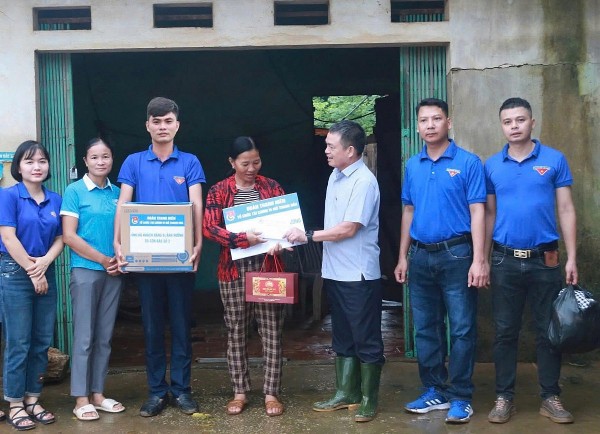 to chuc tai chinh vi mo thanh hoa hanh trinh lam thien nguyen