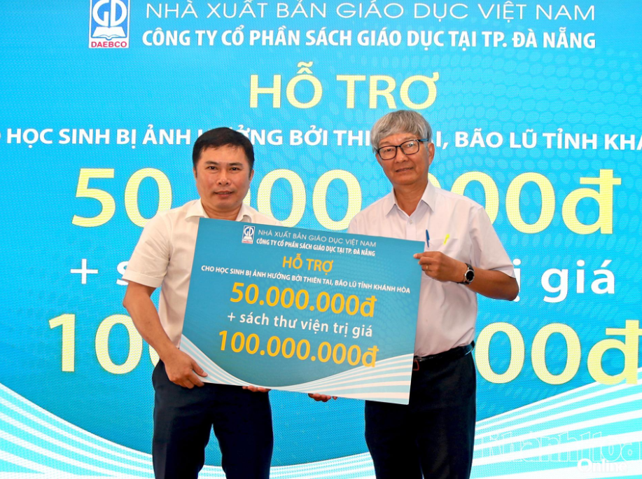 Sở Giáo dục và Đào tạo Khánh Hòa tiếp nhận gần 200.000 bản sách giáo khoa hỗ trợ học sinh vùng lũ