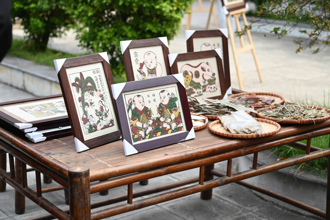 Đánh thức di sản với 