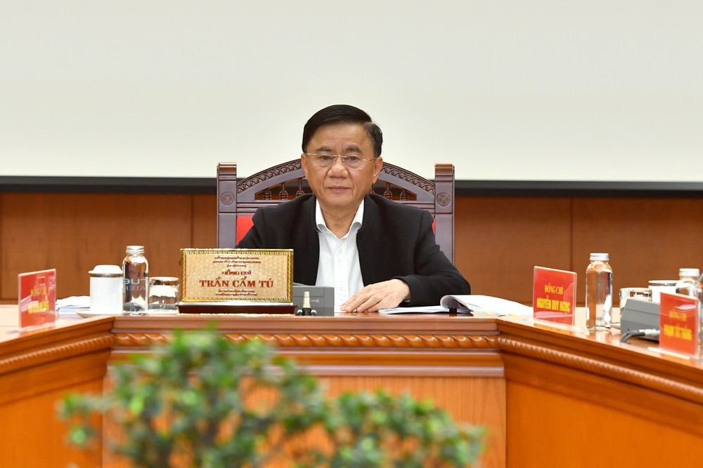 Bộ Chính trị, Ban Bí thư kết luận về bộ máy hệ thống chính trị, chính quyền địa phương 2 cấp