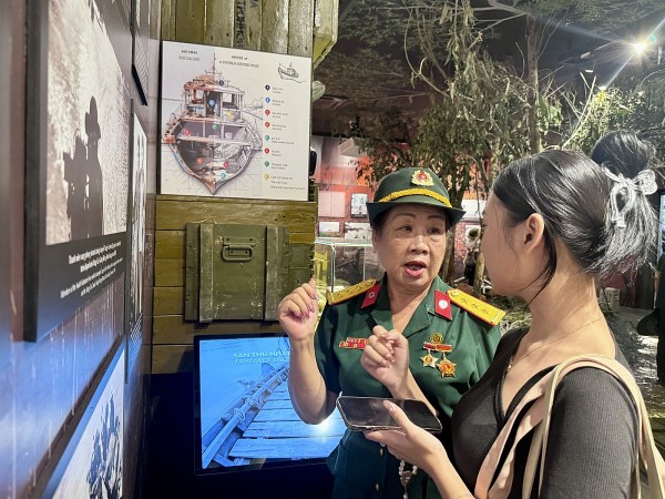 song lai ky uc hao hung thoi thanh xuan tren tuyen duong huyen thoai