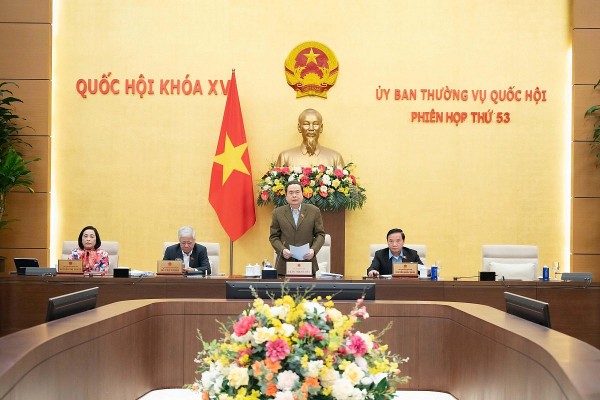 cong bo cac nghi quyet cua uy ban thuong vu quoc hoi khoa xv