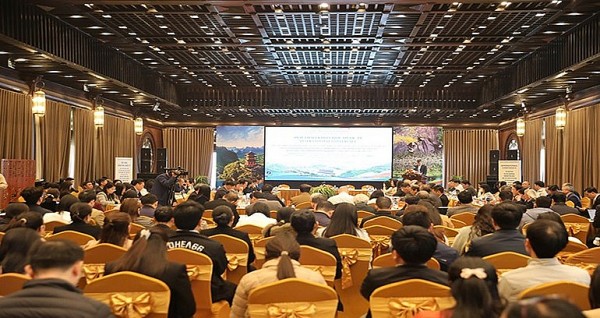 de cu quan the tam chuc kim bang van long la di san the gioi