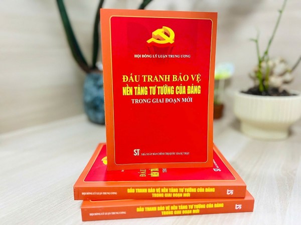 ra mat sach dau tranh bao ve nen tang tu tuong cua dang trong giai doan moi
