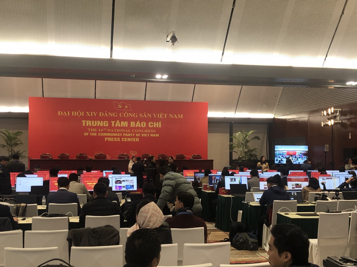Những khoảnh khắc ấn tượng tại Trung tâm Báo chí Đại hội XIV của Đảng
