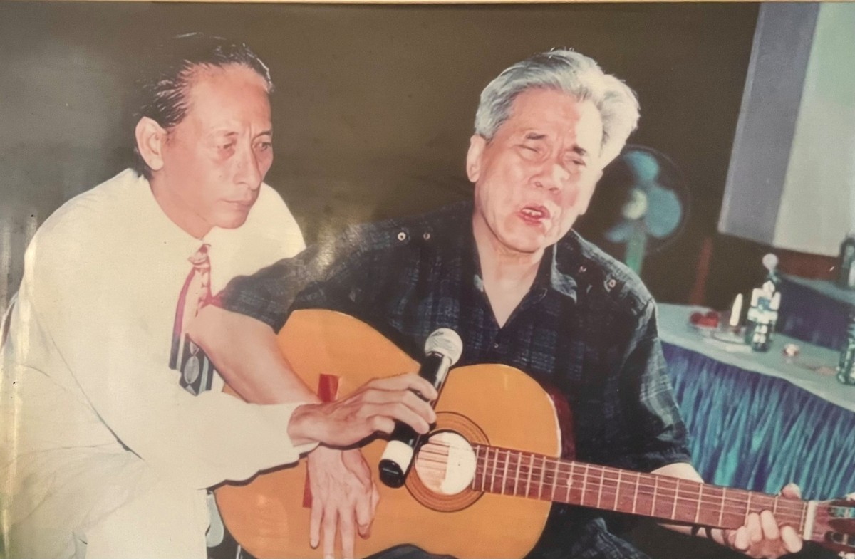 Nhớ anh Phạm Tiến Duật - Ngọn cờ đầu của thơ ca chống Mỹ, người con ưu tú của quê hương đất Tổ