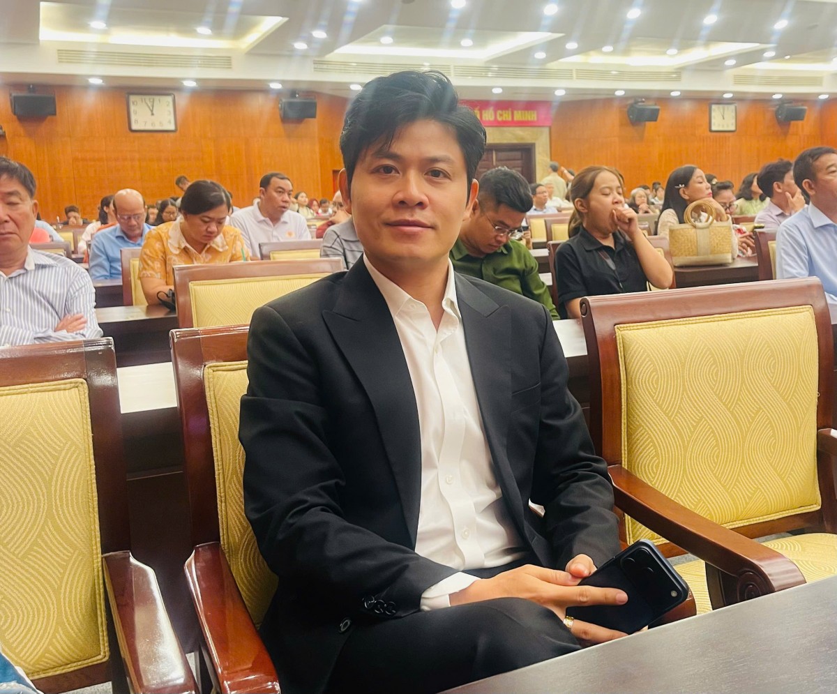 Trước ngày hội lớn: Nghệ sĩ và trách nhiệm công dân