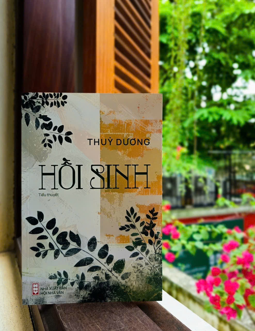 Người đàn bà đi ngược gió