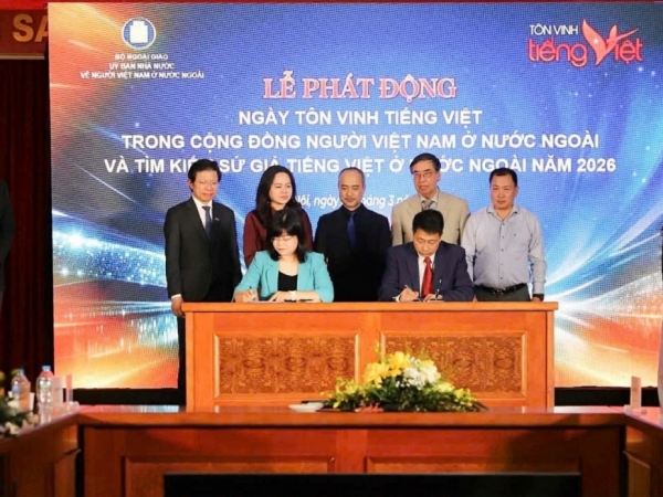 Hợp tác, mở rộng hành trình đưa tiếng Việt ra thế giới