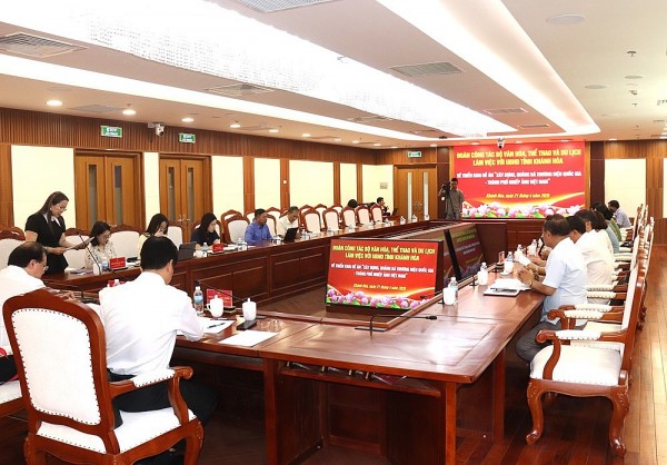 xay dung quang ba thuong hieu quoc gia thanh pho nhiep anh viet nam tai tinh khanh hoa