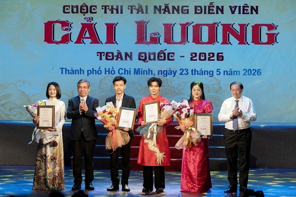 4 huy chuong vang duoc trao tai cuoc thi tai nang dien vien cai luong toan quoc 2026