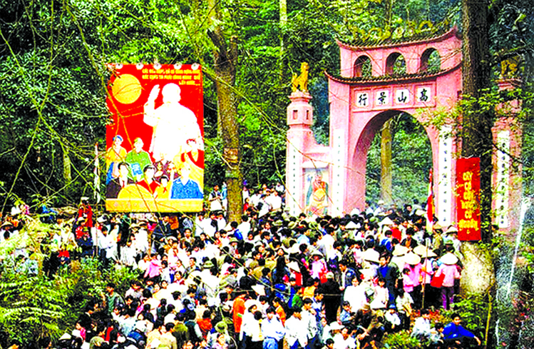 Văn hóa Việt dưới thời đại Hùng Vương