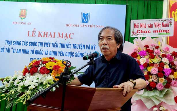 Khai mạc trại sáng tác văn học “Vì an ninh Tổ quốc và bình yên cuộc sống”