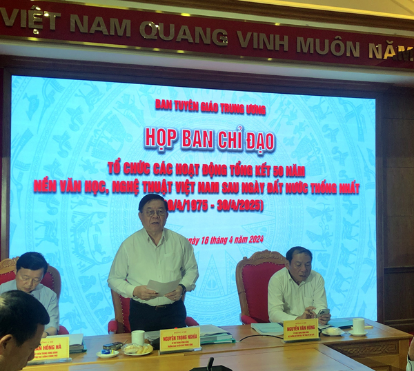 Ban Chỉ đạo tổ chức các hoạt động tổng kết 50 năm nền văn học, nghệ thuật Việt Nam sau ngày đất nước thống nhất tổ chức họp báo
