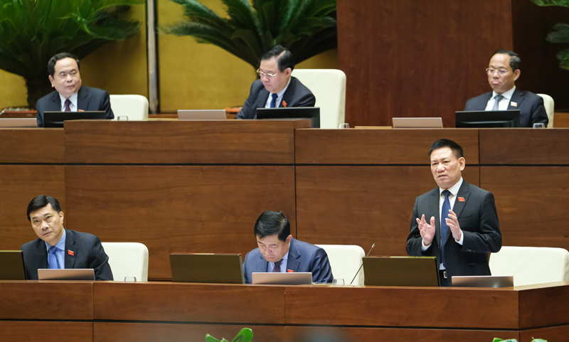 Quốc hội bước vào phiên chất vấn thứ hai với những vấn đề nóng thuộc nhóm lĩnh vực tài chính, ngân hàng